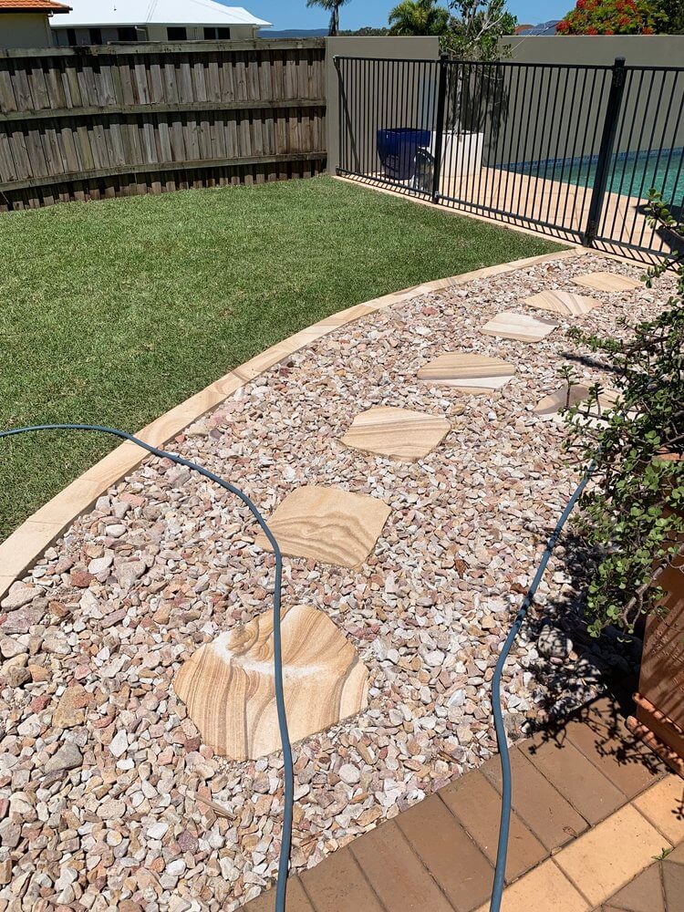 Landscaping and Garden Image 15